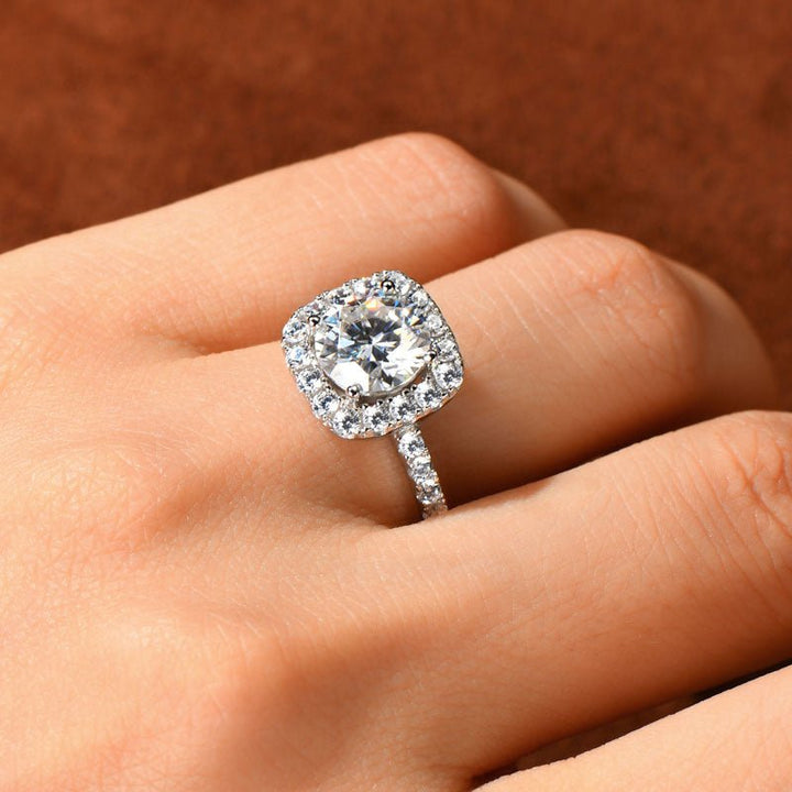The SOLITAIRE Moissanite Diamond Engagement Ring - Round Halo with Pavé band - Hi Gorgeous AU